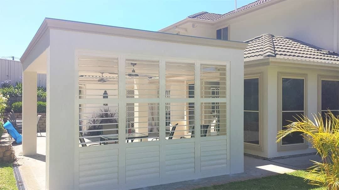 Custom plantation shutters kitchen / dining - A&Q Custom Shutters Orlando