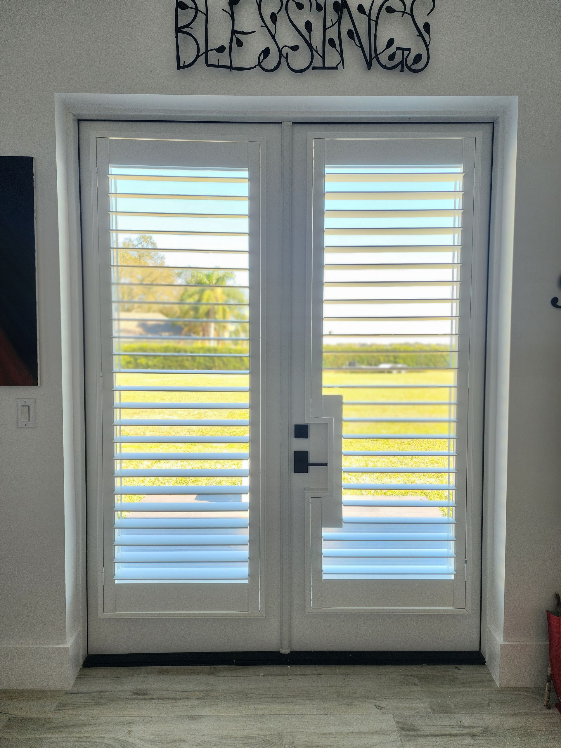 Custom plantation shutters kitchen / dining - A&Q Custom Shutters Orlando