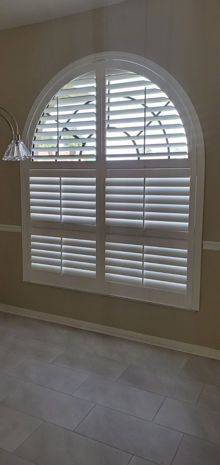 Custom plantation shutters bedroom - A&Q Custom Shutters Orlando