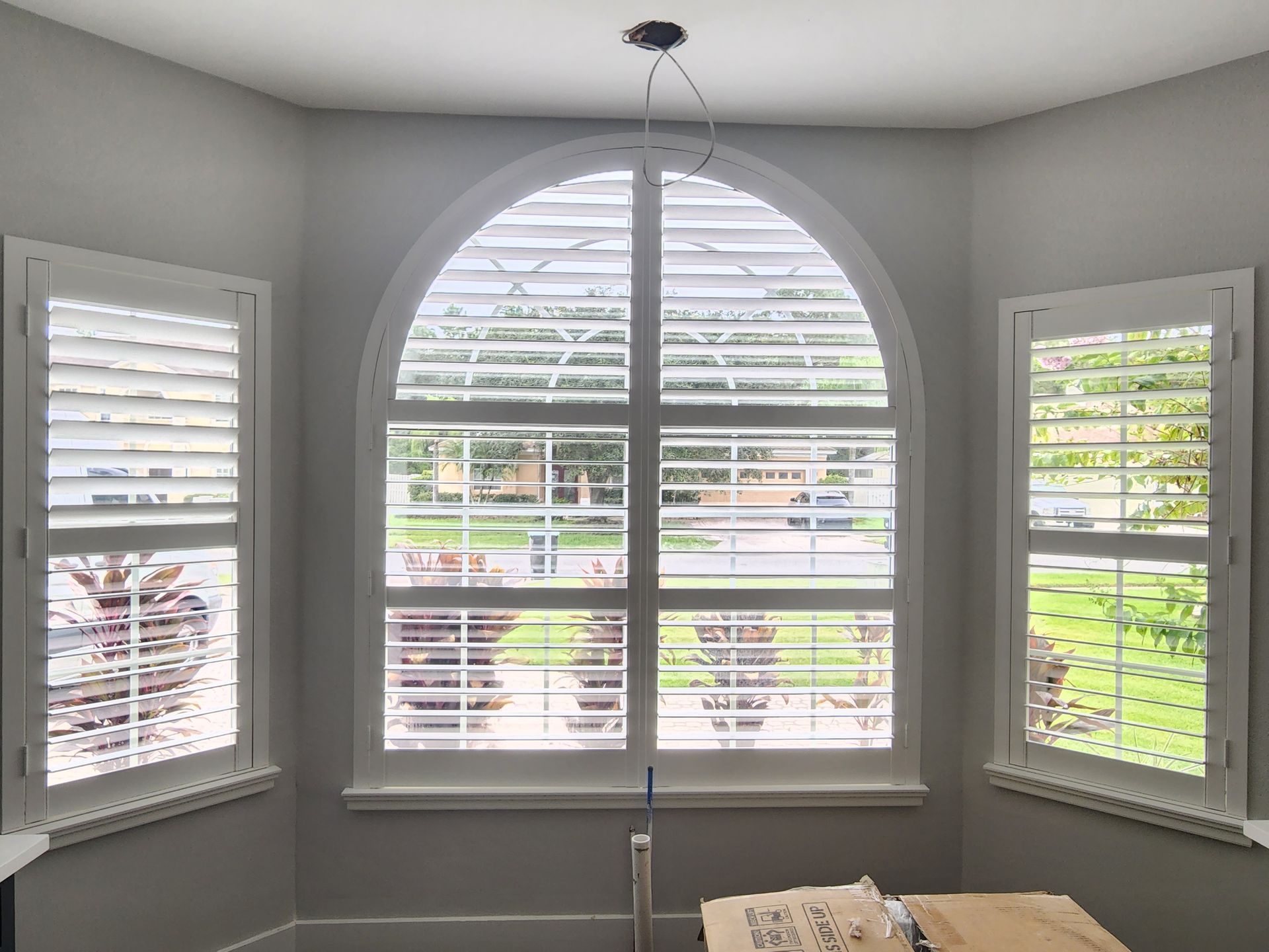 Custom plantation shutters kitchen / dining - A&Q Custom Shutters Orlando
