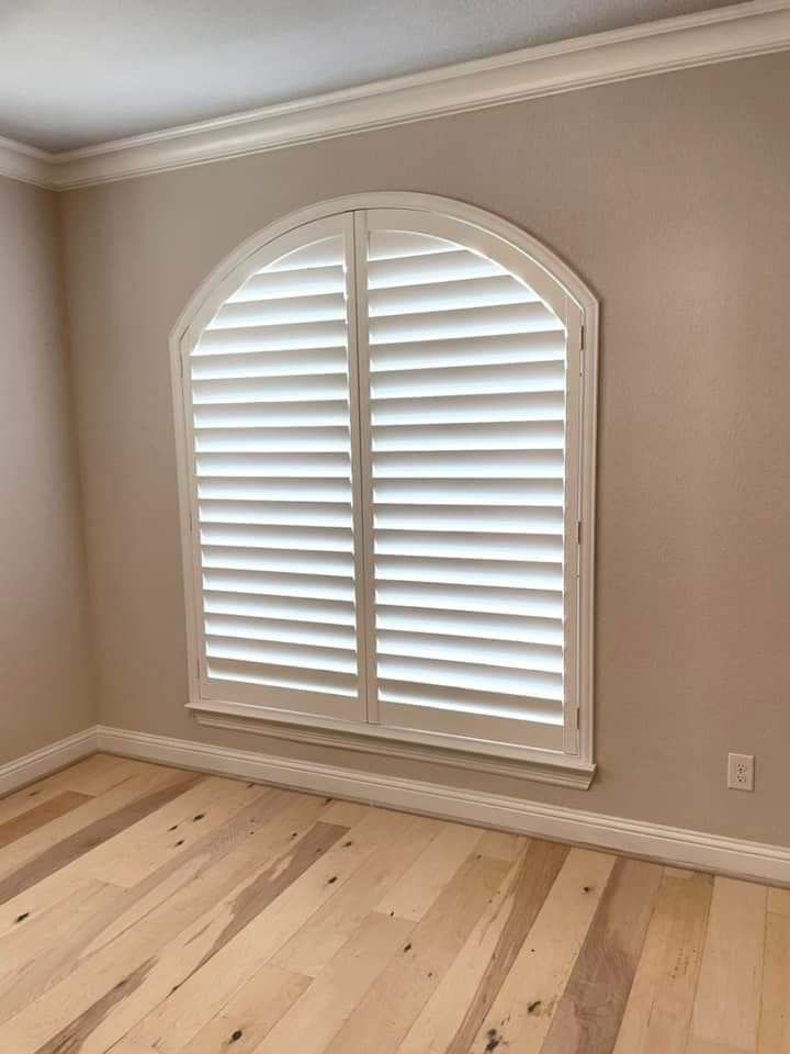 Custom plantation shutters living room - A&Q Custom Shutters Orlando